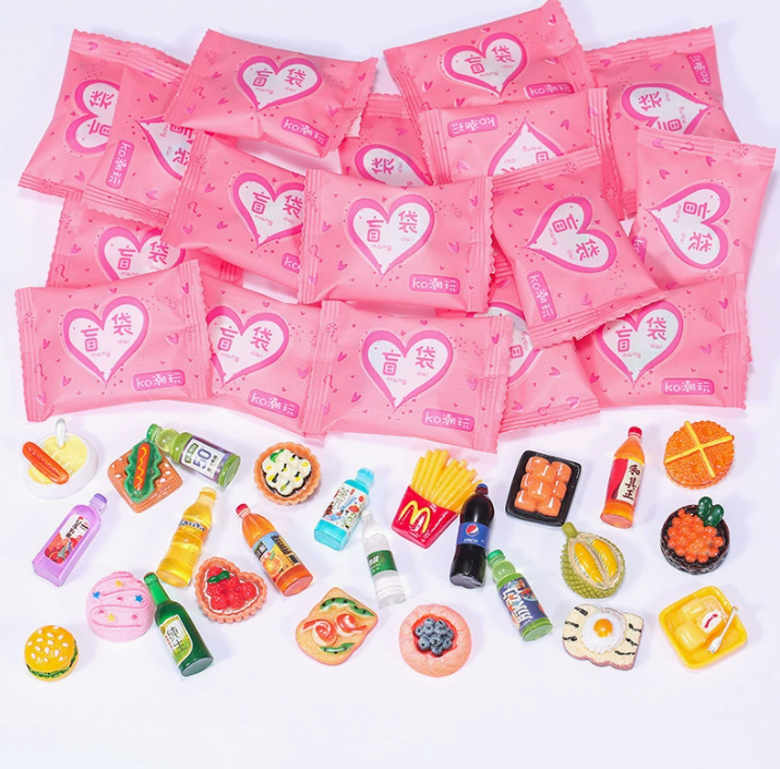 Random Style Bag Miniature Foo - Food Snacks Drinks recensie en prijs